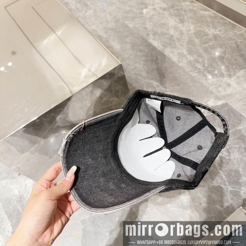 Replica Loewe cap 072201