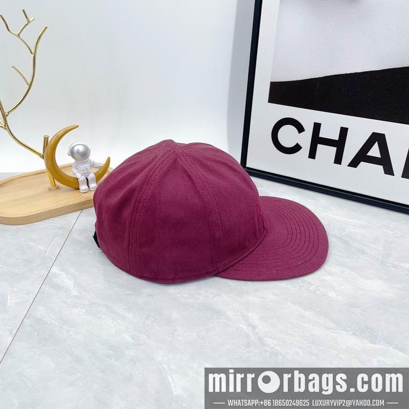 Replica Miumiu cap dx07