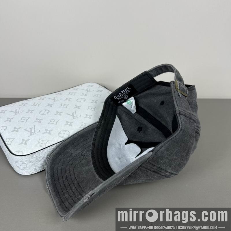 Replica Chanel Hat dx27