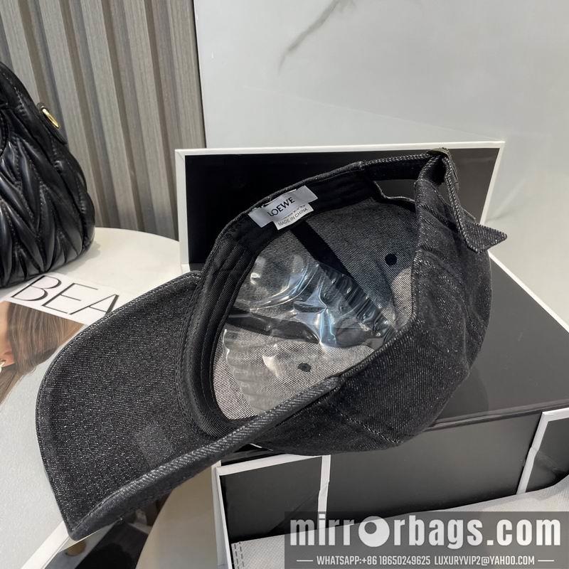 Replica Loewe cap dx55