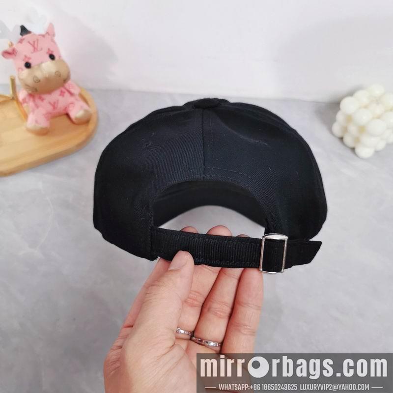 Replica Celine cap dx04