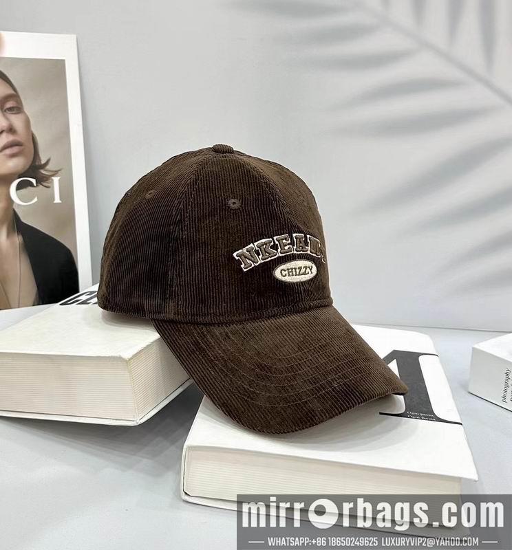 Replica Other Hat 102802