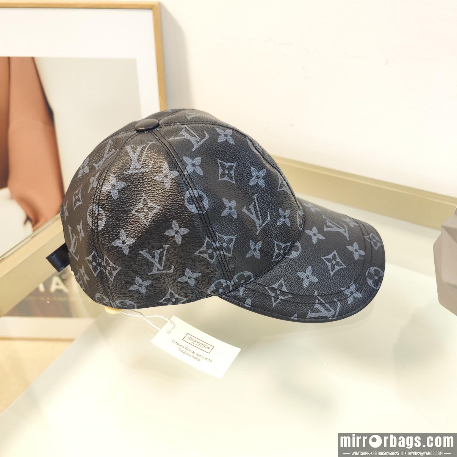 Replica LV cap dx121