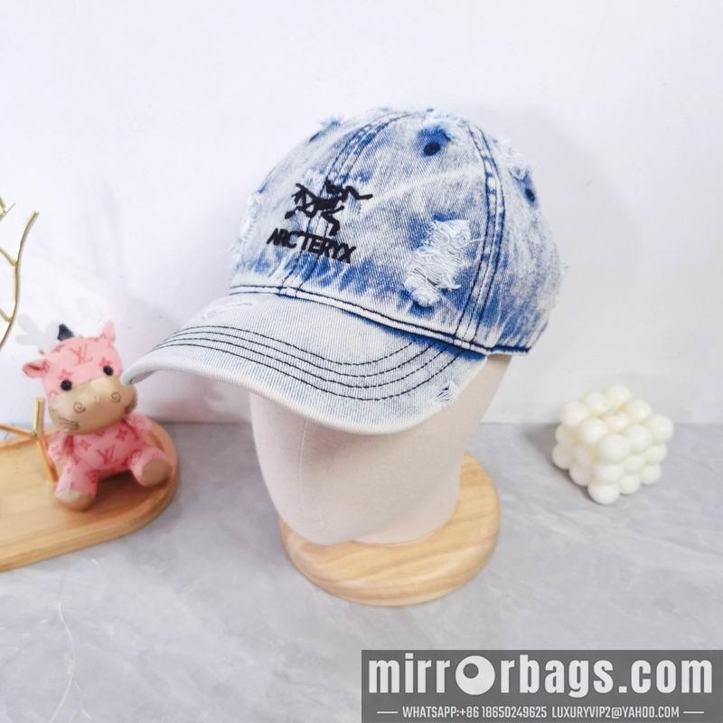 Replica Arcteryx cap dx03
