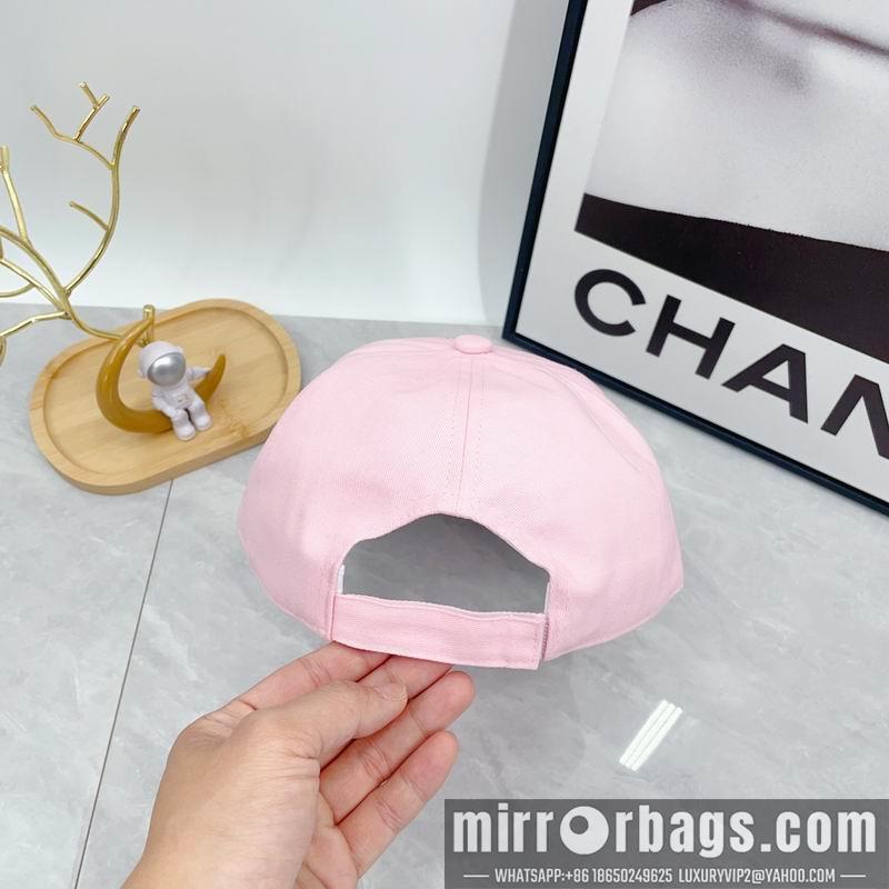 Replica Miumiu Cap dx33