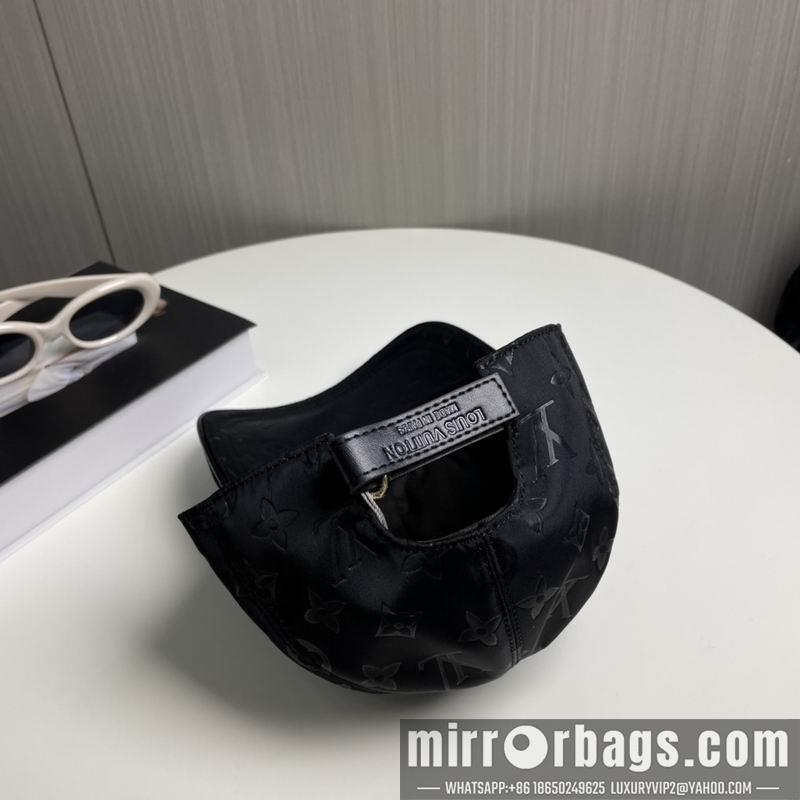 Replica LV cap dx44