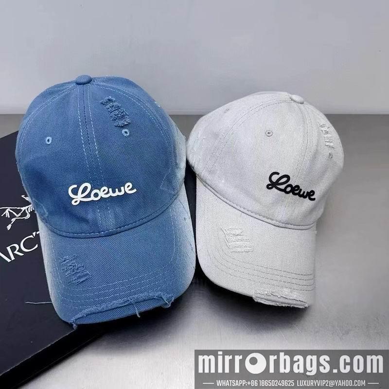 Replica Loewe cap 041702
