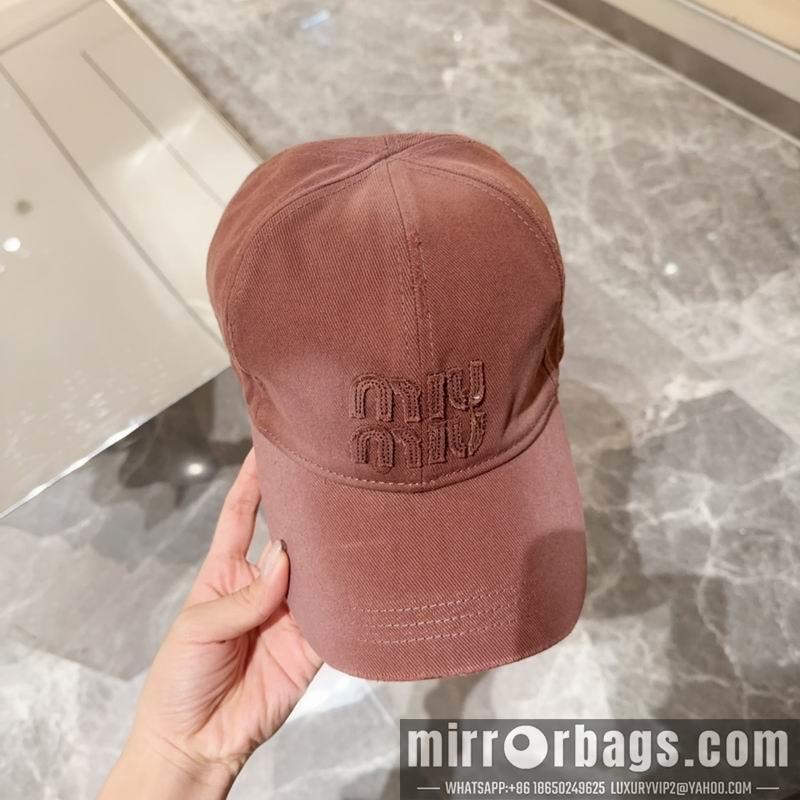 Replica Miumiu cap dx67