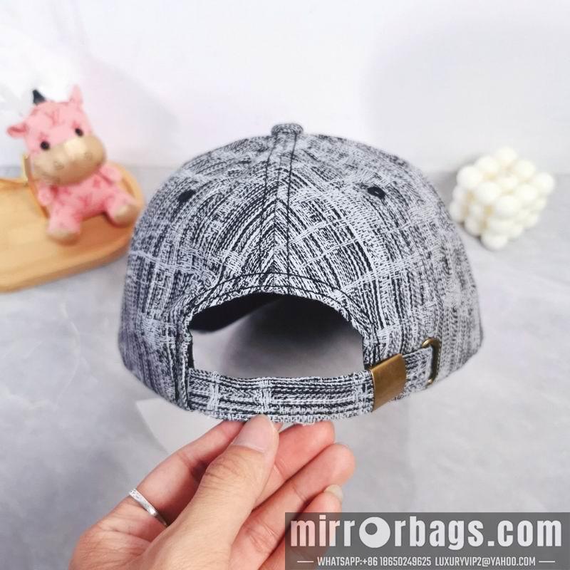 Replica Celine cap dx15