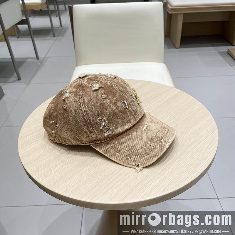 Replica LV Cap 032001