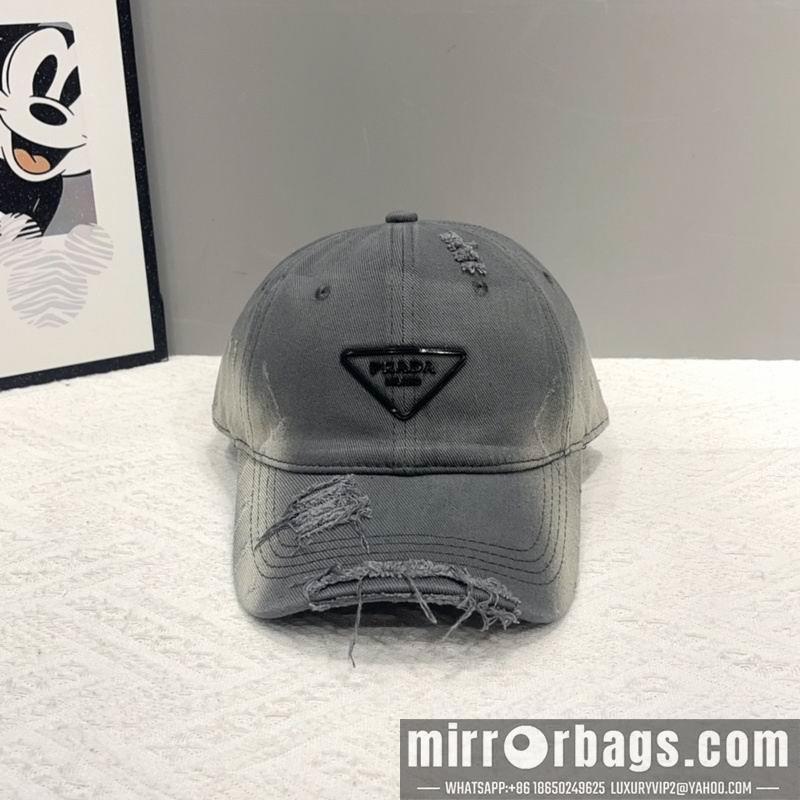 Replica Prada cap hm03