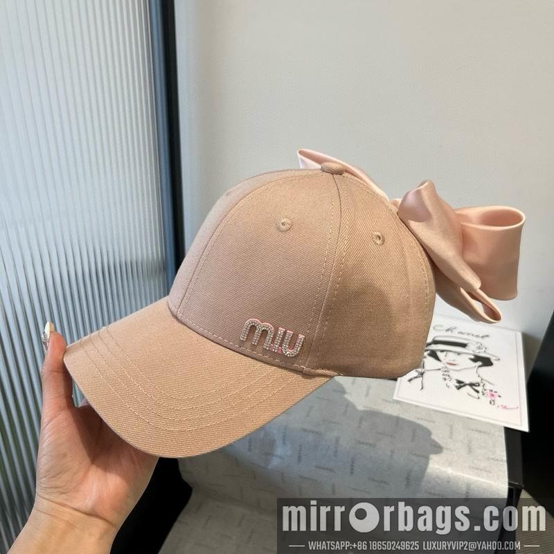 Replica Miumiu cap dx06