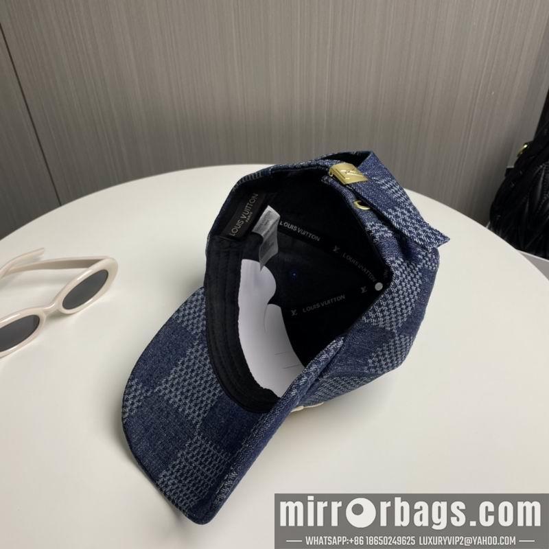 Replica LV cap 92702