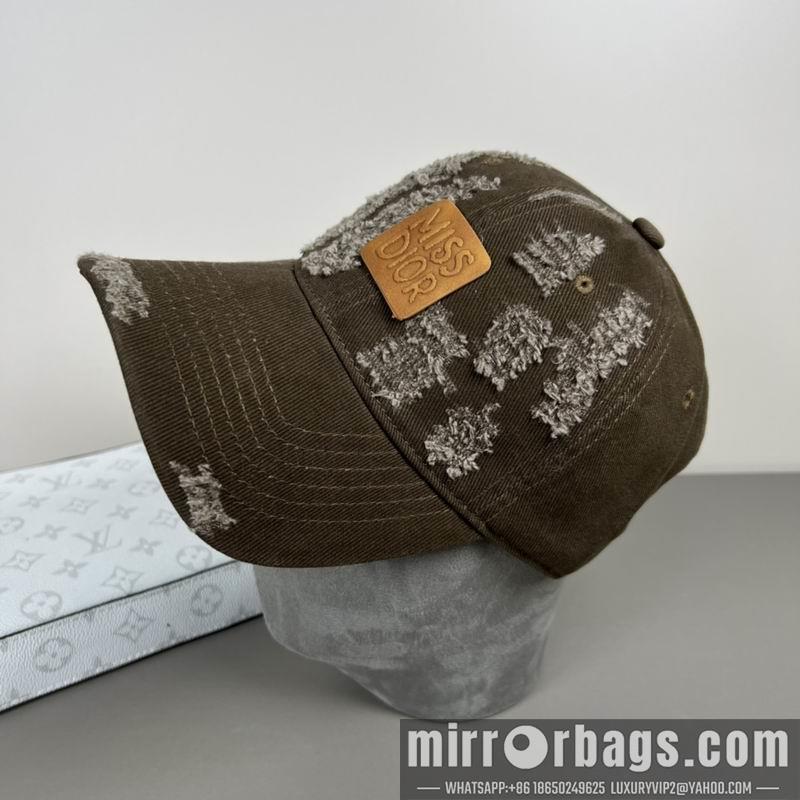 Replica Dior cap dx07
