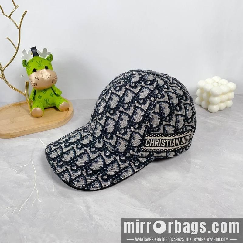 Replica Dior cap dx66