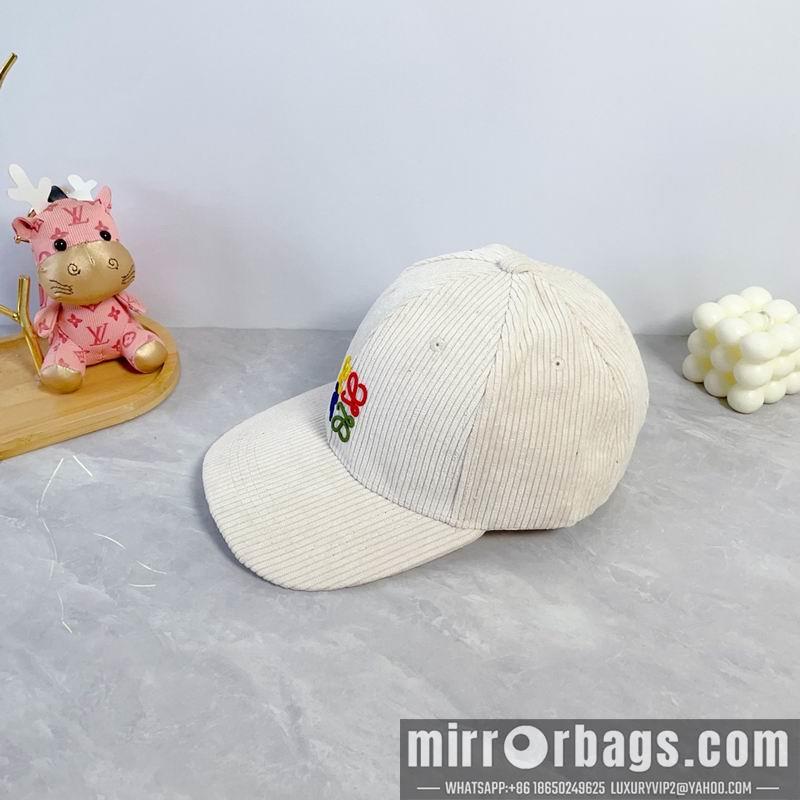 Replica Loewe cap dx15