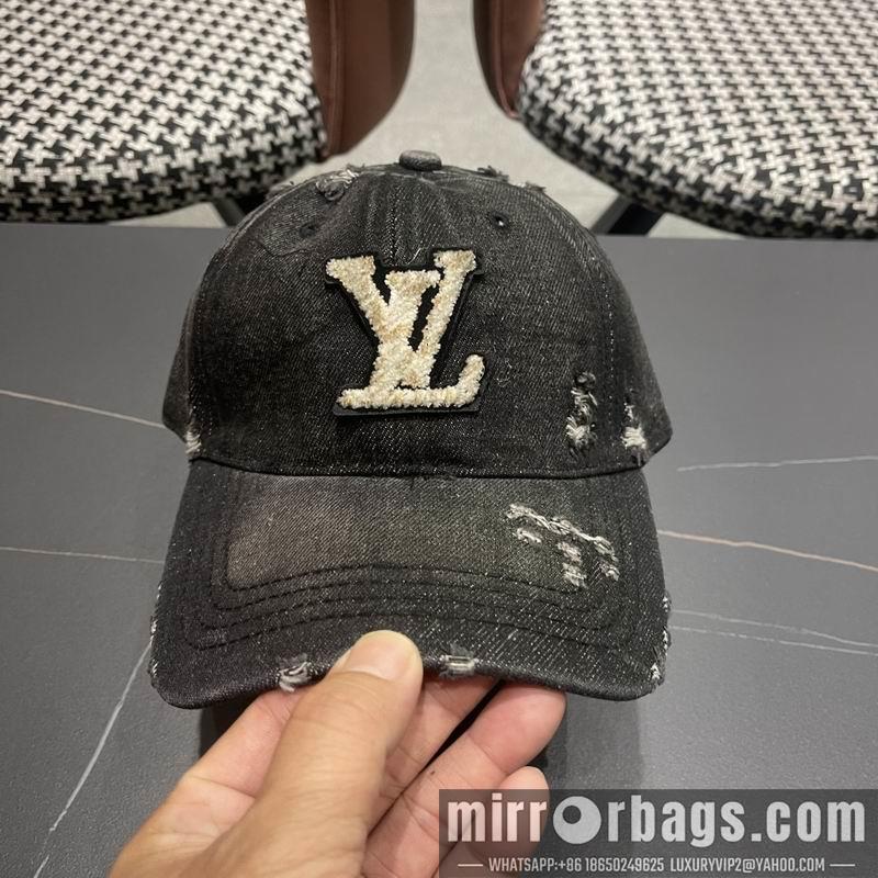 Replica LV Hat 041408