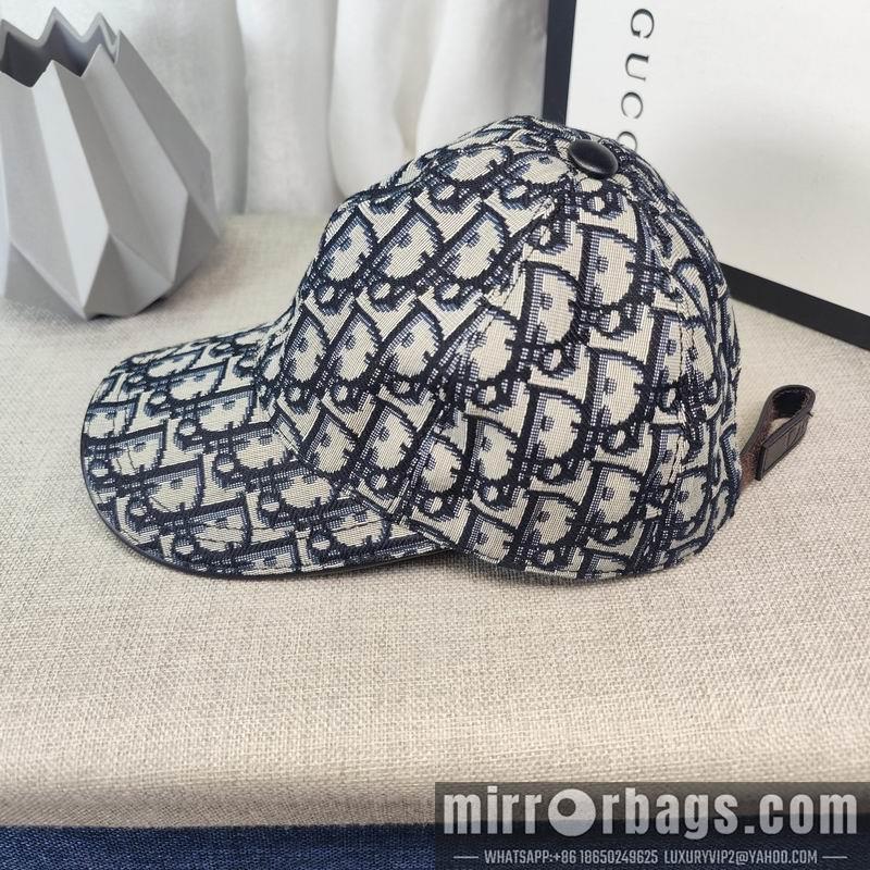 Replica Dior cap dx30
