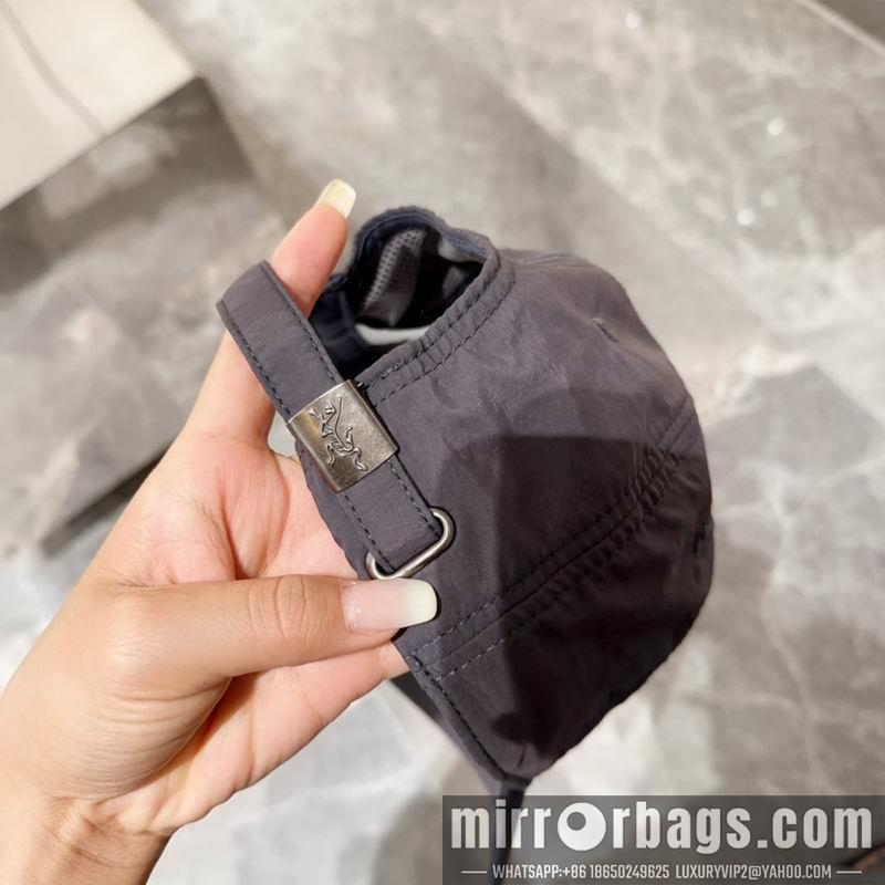 Replica Arcteryx cap dx10