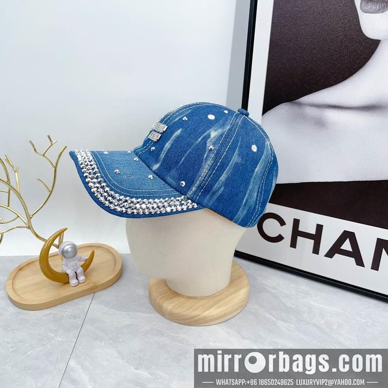 Replica Miumiu cap dx43