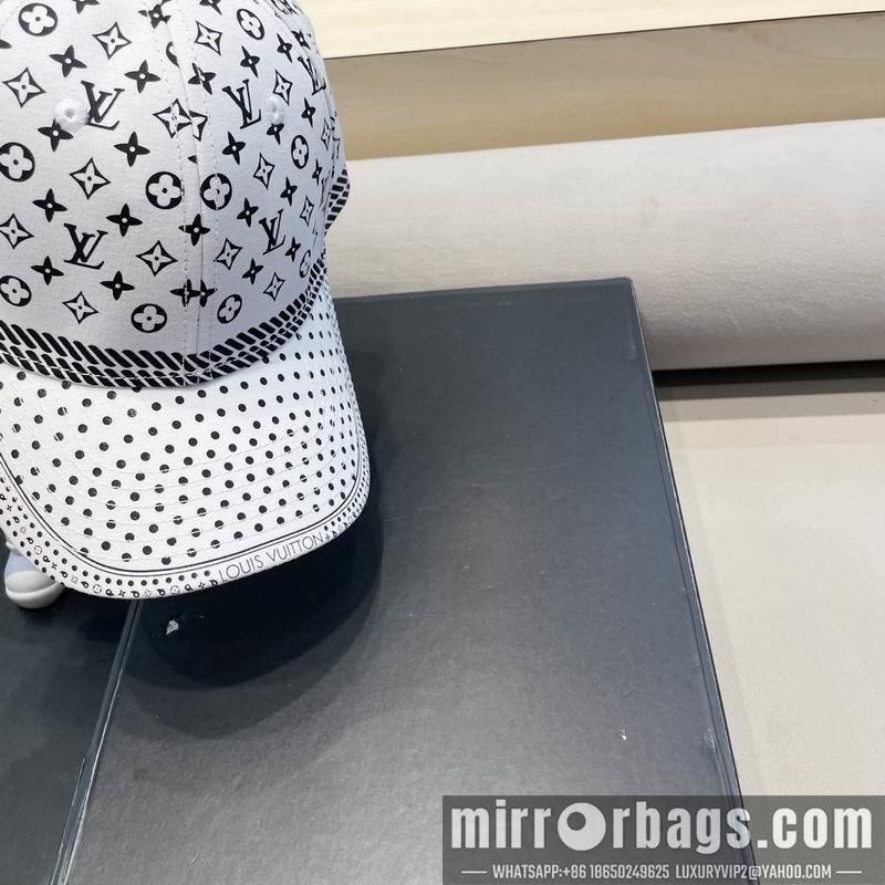 Replica LV Hat 010403