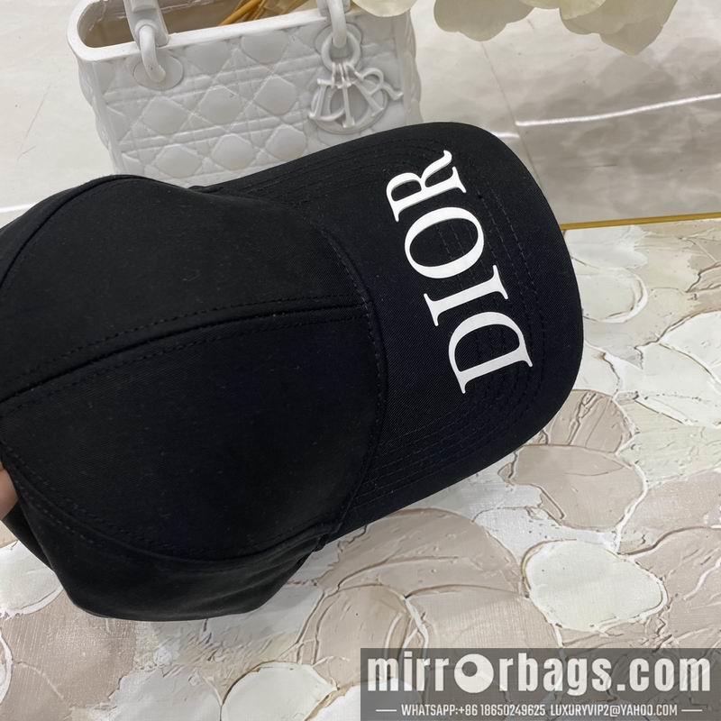 Replica Dior cap dx49