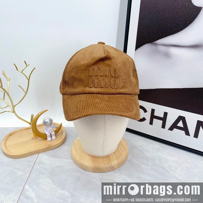 Replica Miumiu Cap dx34