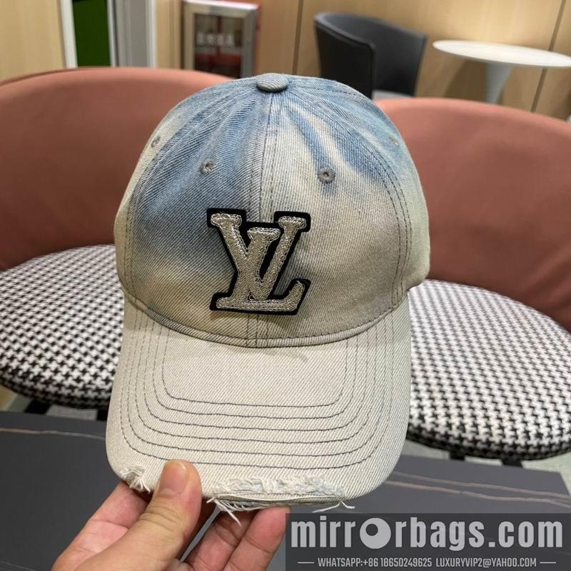 Replica LV cap 092201