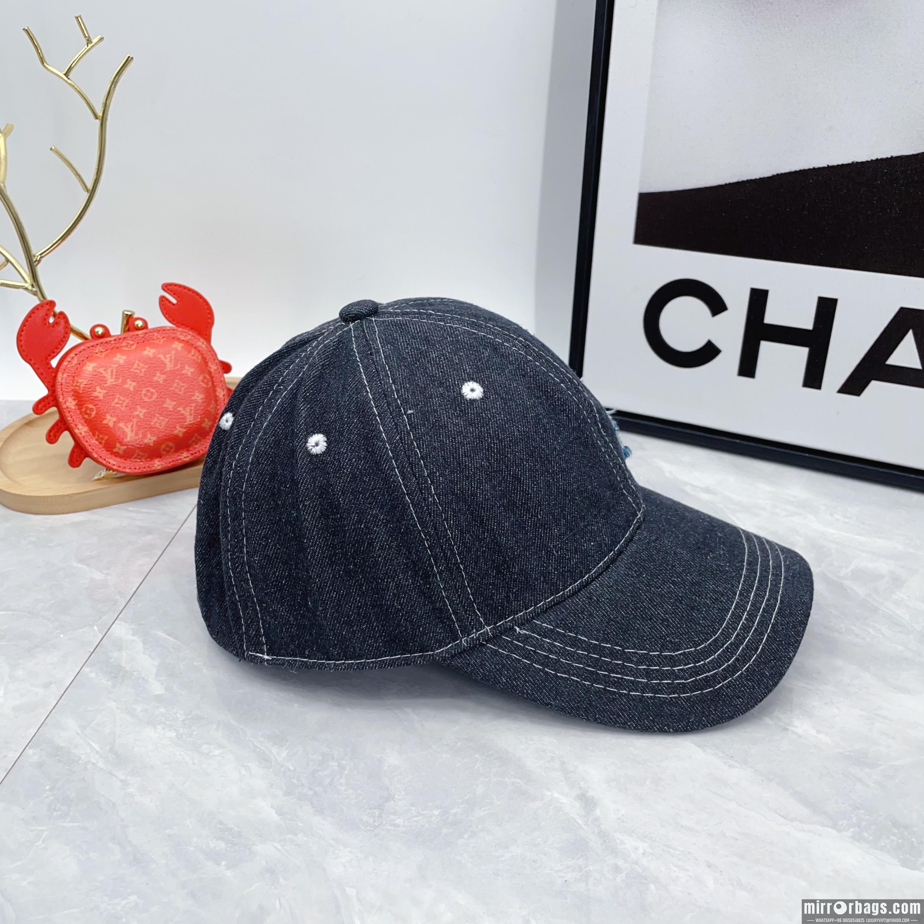 Replica Chanel cap dx01