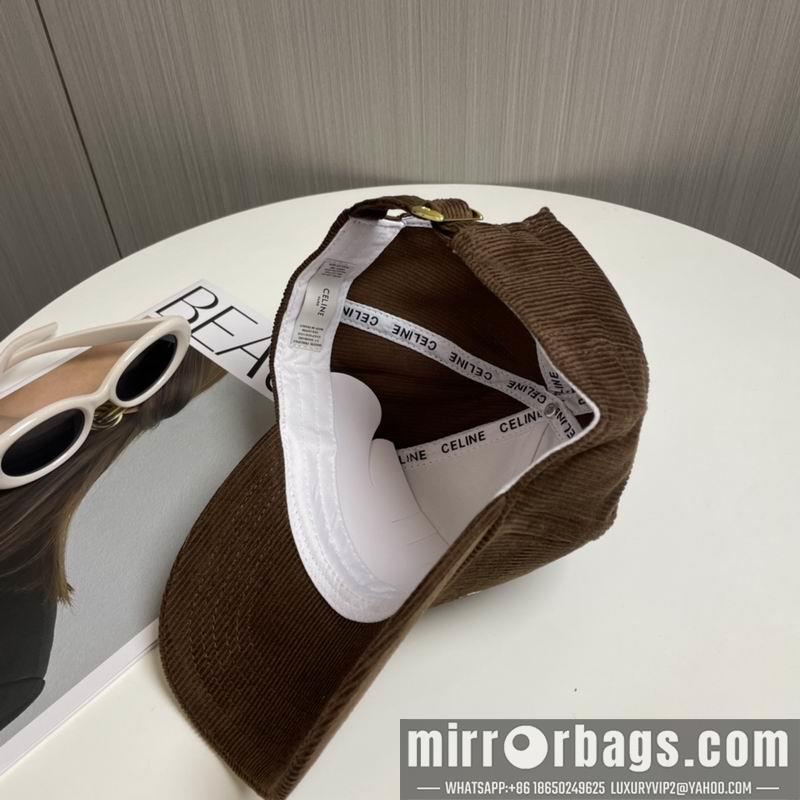 Replica Celine cap dx105