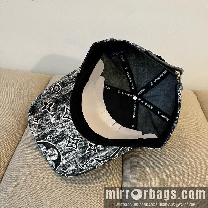Replica LV cap dx39