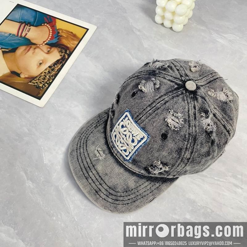 Replica Loewe cap dx12