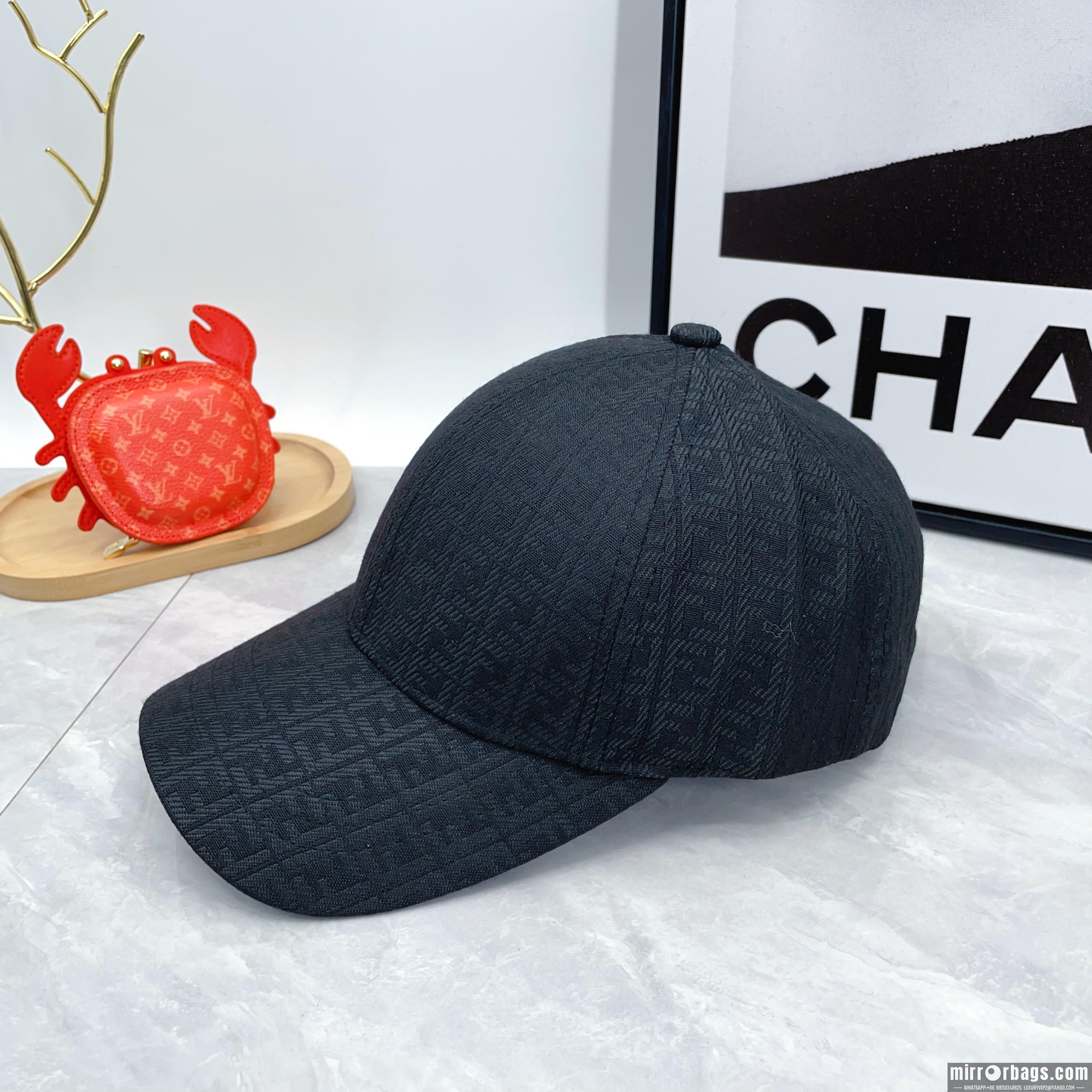 Replica Fendi cap dx64