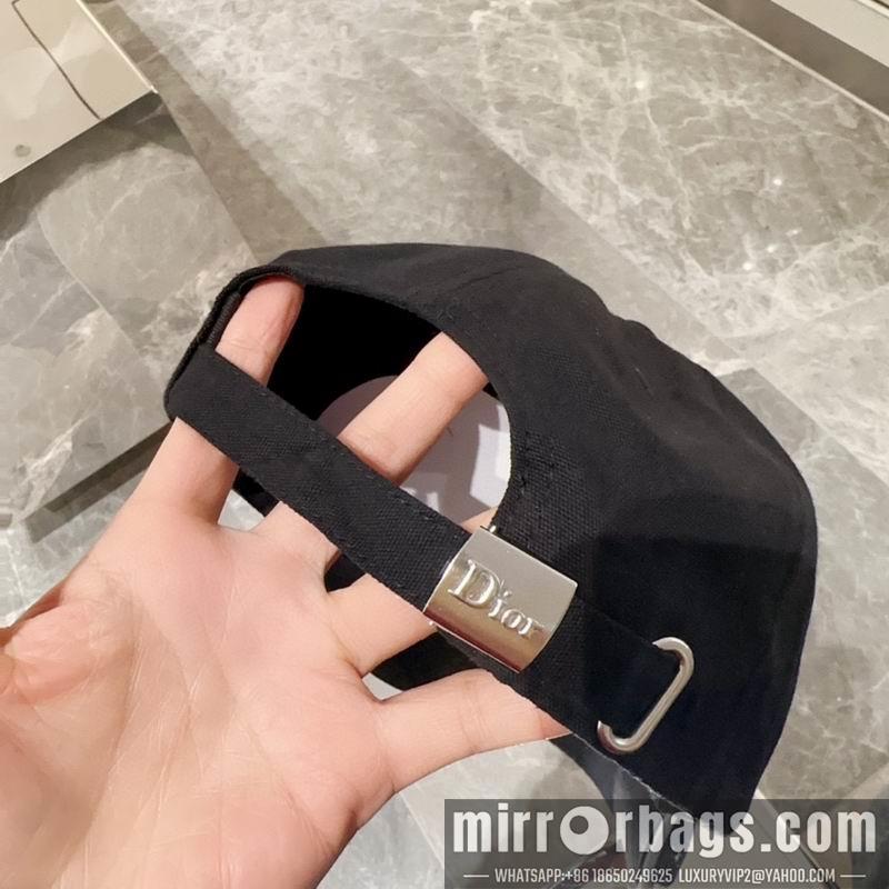 Replica Dior cap dx63