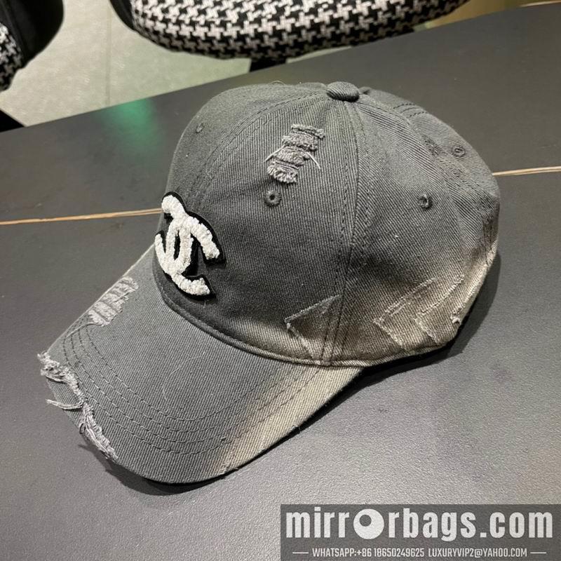 Replica Chanel cap 082602