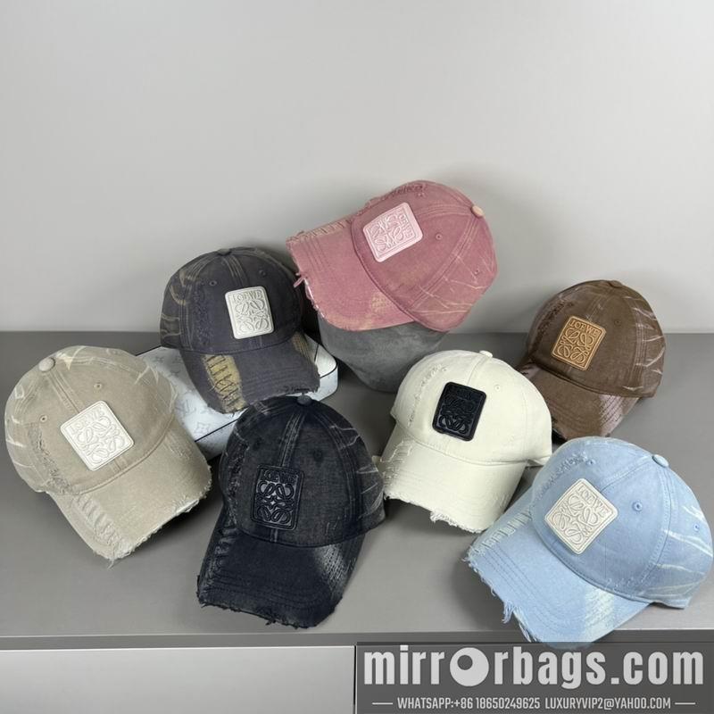Replica Loewe cap dx42
