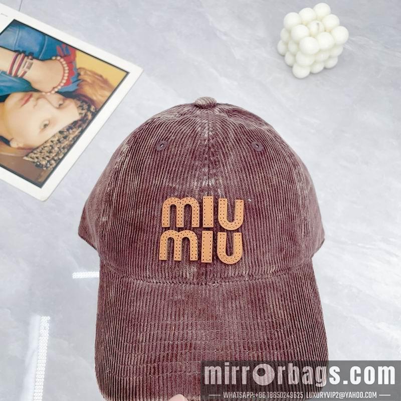 Replica Miumiu cap dx92