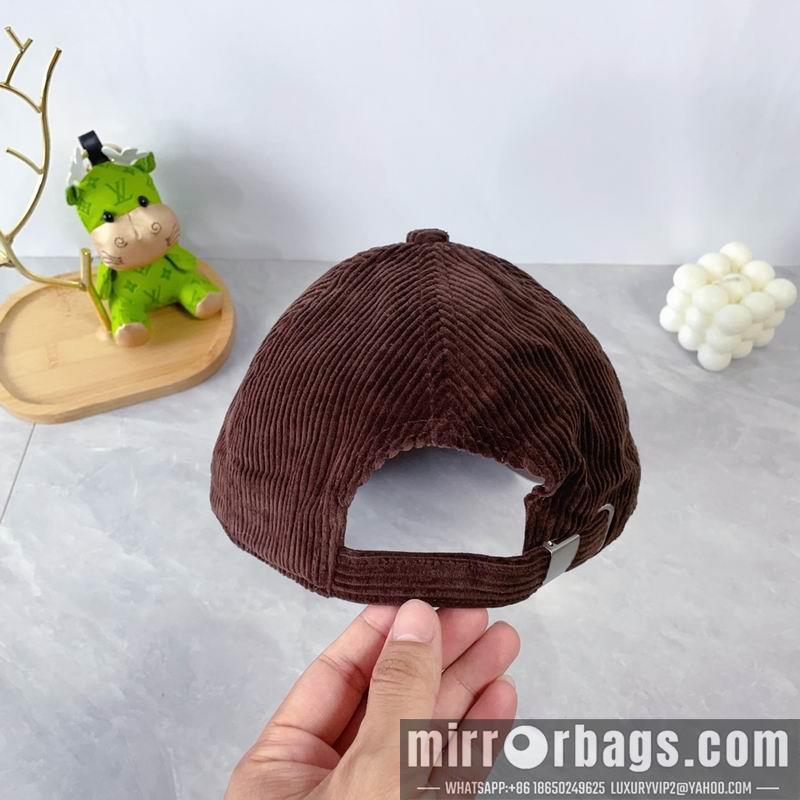 Replica YSL cap dx28