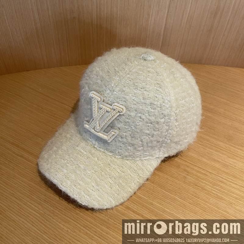 Replica LV cap 121406