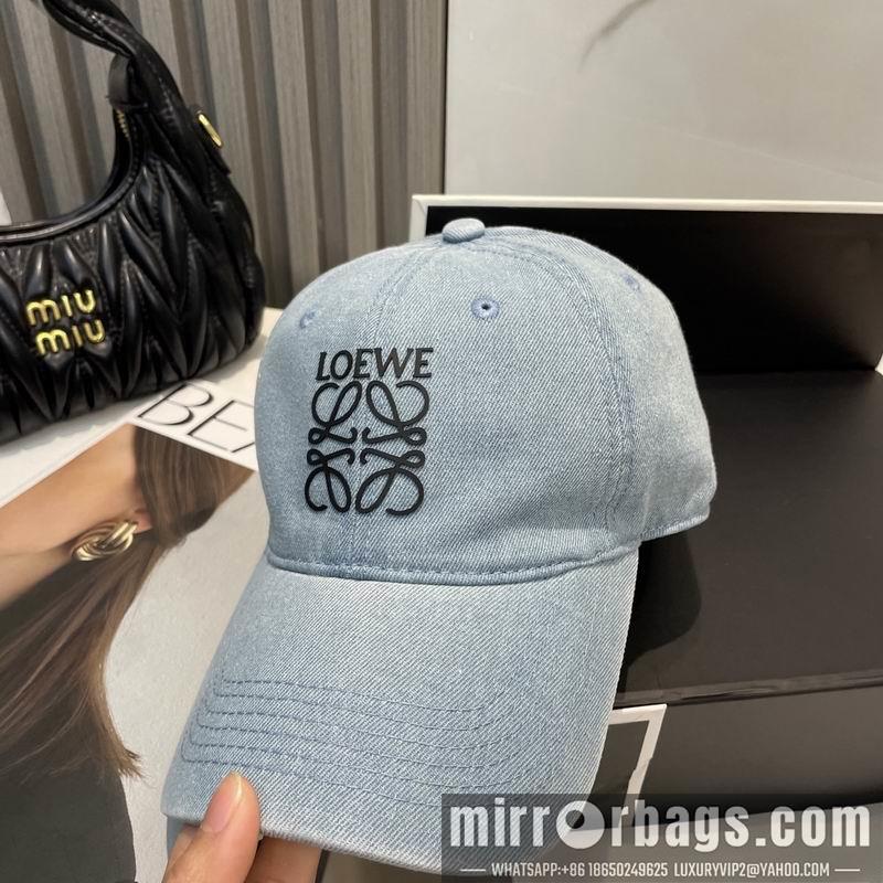 Replica Loewe cap dx55