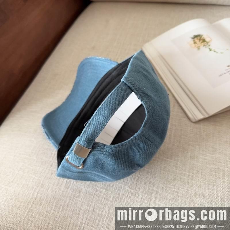 Replica Miumiu cap dx13