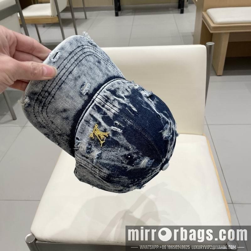 Replica LV Cap 032001