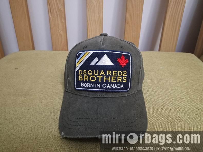 Replica DSQ Cap y 15
