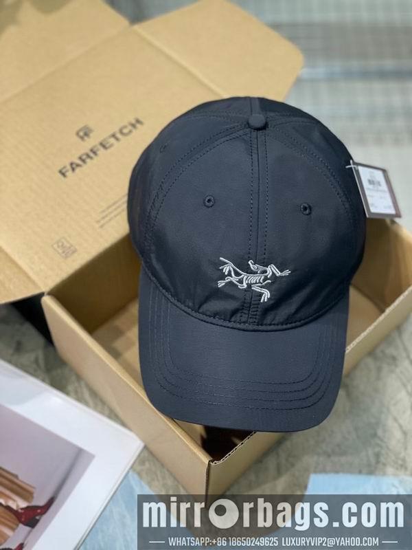 Replica Arcteryx cap dx12