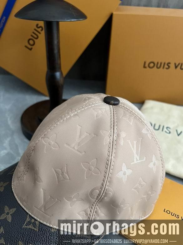 Replica LV Cap dxn04