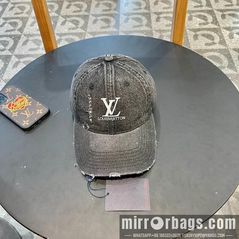 Replica LV  cap 072302