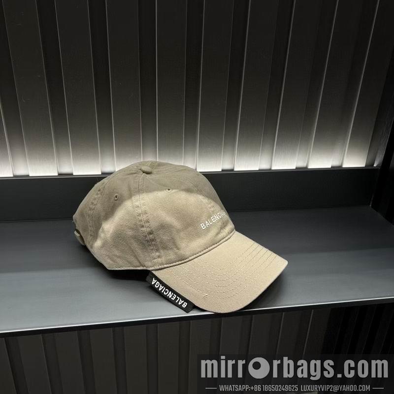 Replica Balenciaga cap dx40