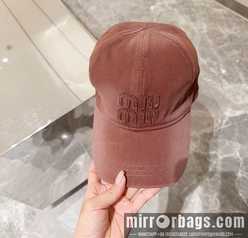 Replica Miumiu cap dx67