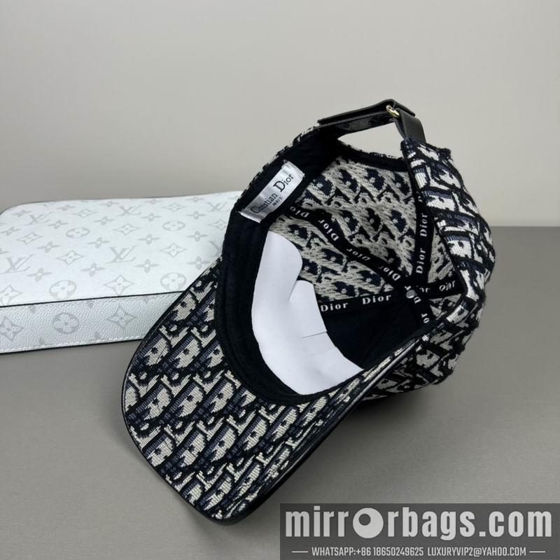 Replica Dior cap dx24