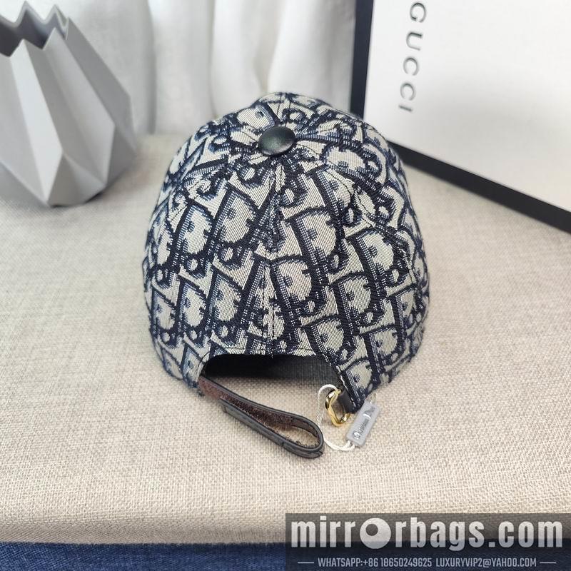 Replica Dior cap dx30